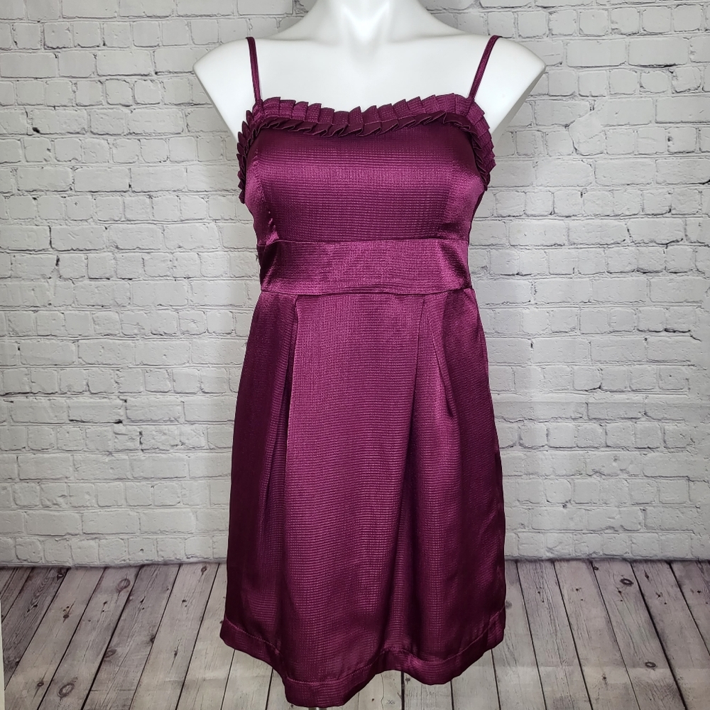 Forever 21 Spaghetti Strap Mini Dress - Ruffle Neckline Homecoming Dress Size M